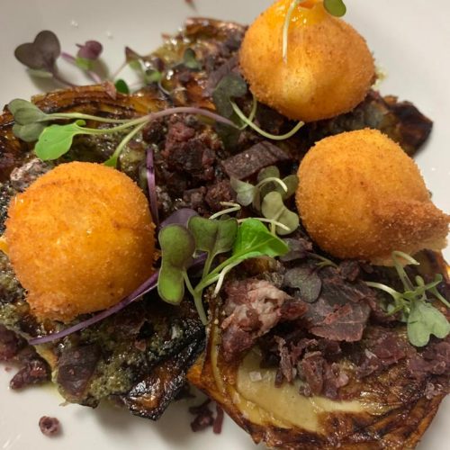 alcachofas con cecina